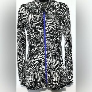 Athleta Black and White Patterned Top XS